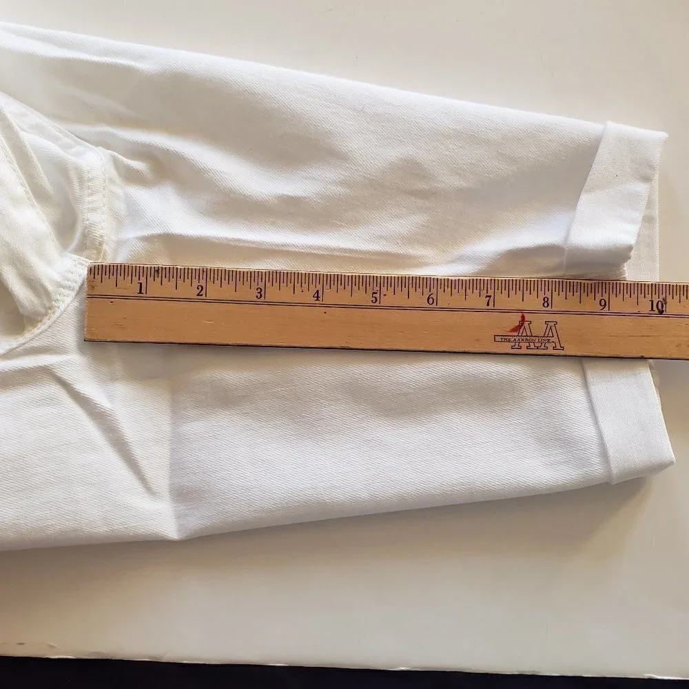 NWT - GAP White Jean Midi Shorts - Size 12 Slim